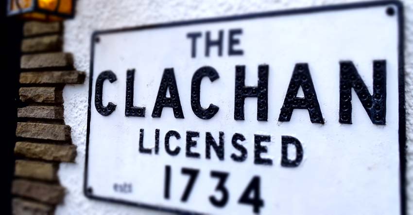 Clachan Inn on the Rob Roy Way, Scotland - Rob Roy Way with Walkers' Britain