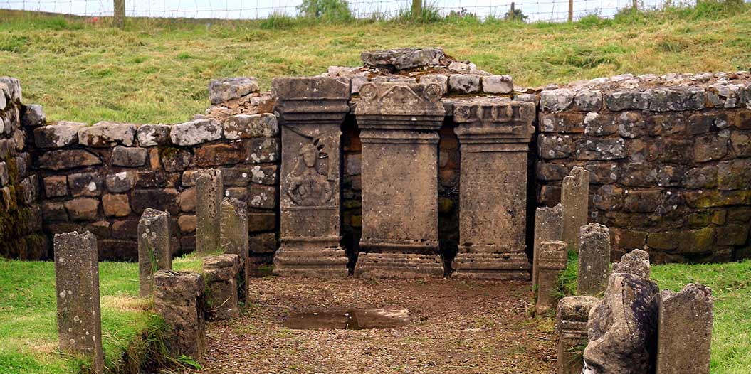 famous hiking trail of Hadrian's Wall