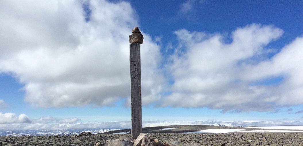 hike up prestholtskarvet in Norway - Sherpa Expeditions