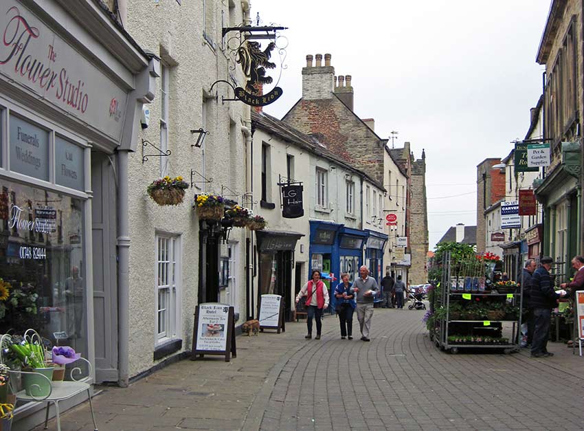 Black Lion Hotel Richmond - walk coast to coast - Sherpa Expeditions