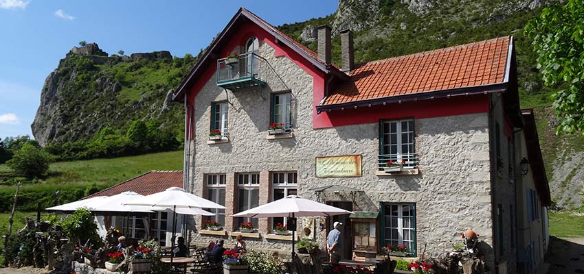 A break on our Cathar Castles Tour in France - sherpa expeditions uk