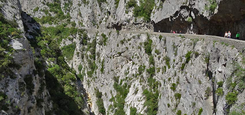 Ancient trails of Cathars, French Pyrenees - Sherpa Walking Holidays