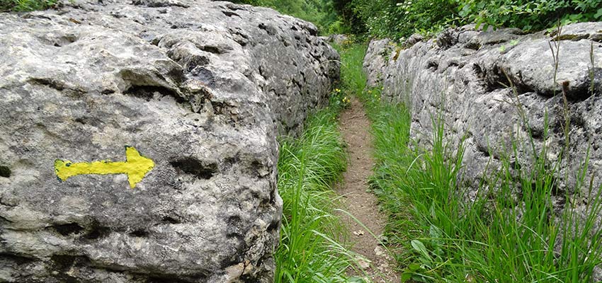 Waymarks on Cathar Castles tour in France - Sherpa Expeditions