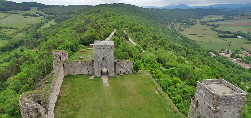 Cathar castle Ruins in Pyrenees in France - Sherpa Expeditions