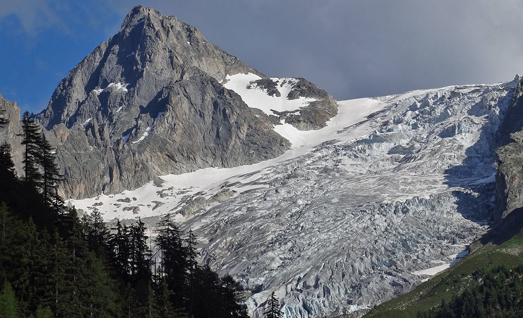 mont-blanc-images_glacier_sherpa-expeditions