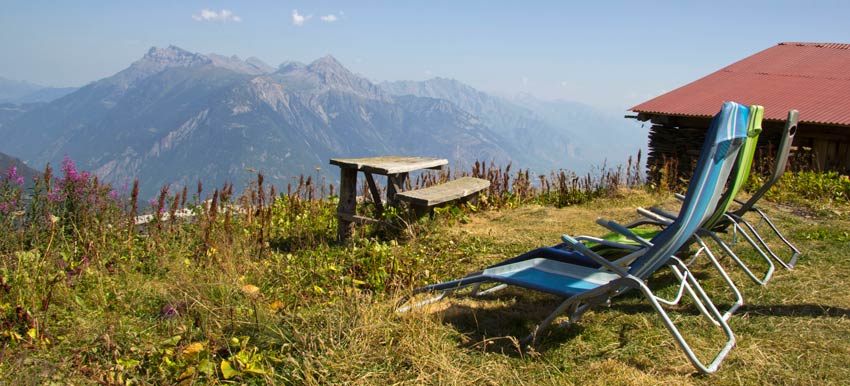 Scenic lunches on the Tour du Mont Blanc TMB, France - Sherpa Expeditions