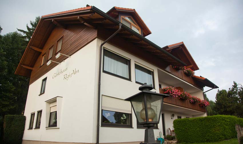 Rigi Alk Hotel in Hohenpeissenberg.