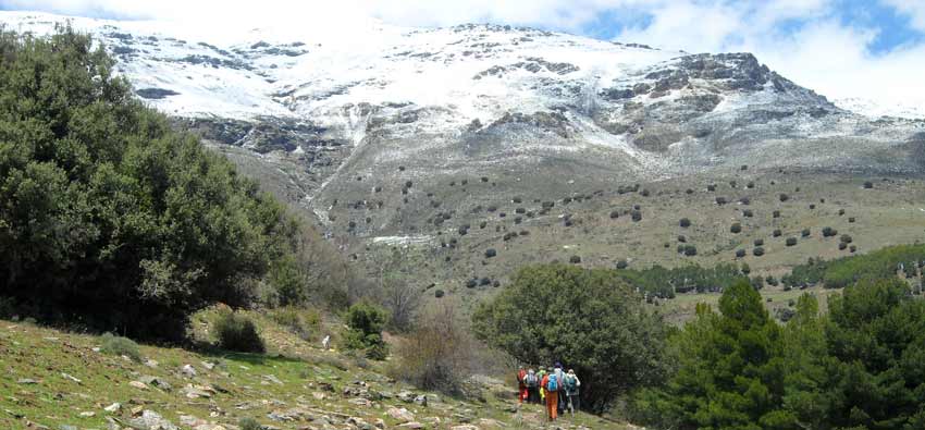GO NOW: YEAR-ROUND SPAIN AND PORTUGAL-walking in Alpujarras