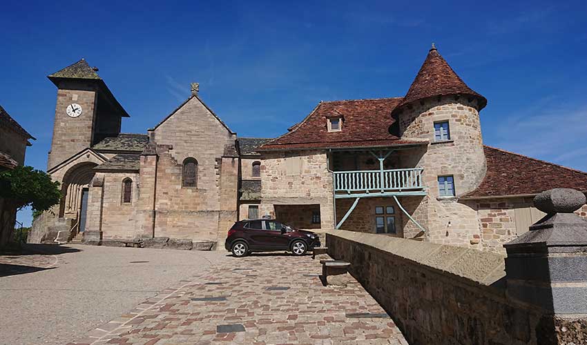 Curemont